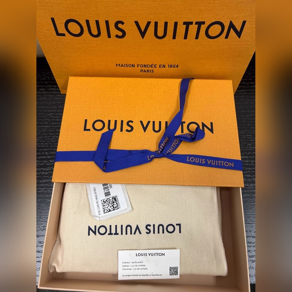LV Card Holder Recto Verso - Picture 6 of 10